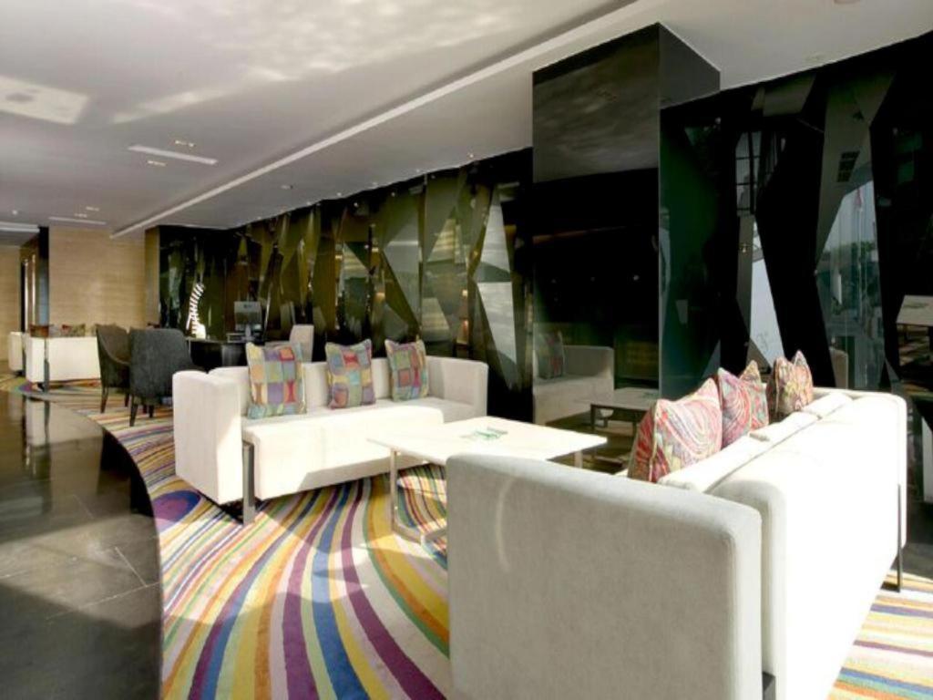 Ts Suites Surabaya Exterior photo