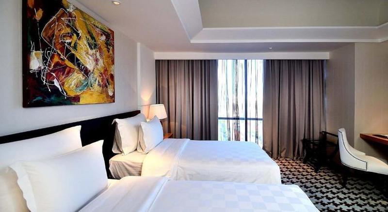 Ts Suites Surabaya Exterior photo