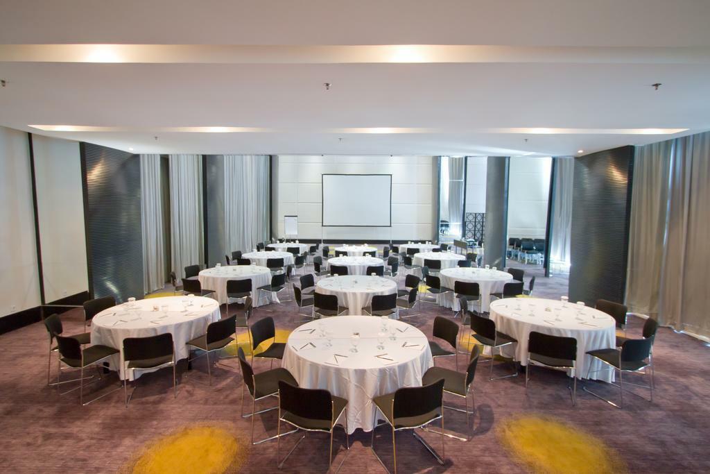 Ts Suites Surabaya Exterior photo